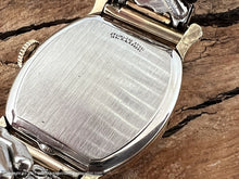 Load image into Gallery viewer, Gruen Precision Clover Style Case with Kreisler Bracelet, Manual, 28x39.5mm