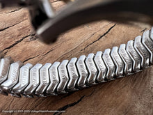 Load image into Gallery viewer, Henri Gireaux Super Clean White Calatrava Dial with Elastofixo Bracelet, Manual, 35mm