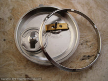 Load image into Gallery viewer, Bulova Accutron Railroad Approved c.1968, Electric, Large 35mm