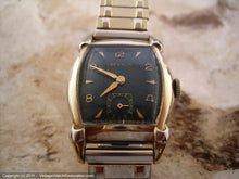 Load image into Gallery viewer, Emerald Green Benrus Tonneau Rectangular, Manual, 28x38.5mm