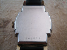 Load image into Gallery viewer, Stepped Deco Tank Benrus, Manual, 28x40mm