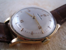 Load image into Gallery viewer, 18K Gold Breitling Fancy Dial, Manual, 33mm