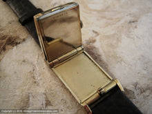 Load image into Gallery viewer, Rare All Original Bulova 'Flip Top', Manual, 22x39mm