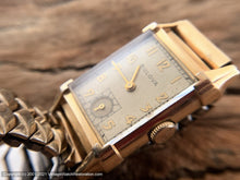 Load image into Gallery viewer, Bulova Decorative Rectangular Case with Rounded Sides on Back, Elegant 1943 Engraving, Manual, 22x36.5mm