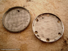 Load image into Gallery viewer, Creation Forget-Me-Not Alarm, Manual, 34mm