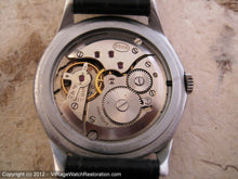 Load image into Gallery viewer, Salmon Dial Doxa with Fine Hands, Manual, Large 35mm