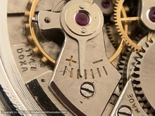 Load image into Gallery viewer, Doxa Antimagnetic Aged and Original Golden Dial , Manual, 35mm