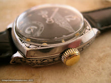 Load image into Gallery viewer, Elgin Avigo Black with Decorative Cushion Case, Manual, 30x30mm