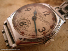 Load image into Gallery viewer, Rare Original Elgin Avigo with Winged Tonneau Case, Manual, 30x38mm