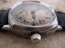 Load image into Gallery viewer, Elgin Early Model in Decorative Cushion Case, Manual, 31.5x31.5mm