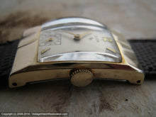 Load image into Gallery viewer, Elgin Cream Dial Deco Case Cal 673, Manual, 21.5x36mm