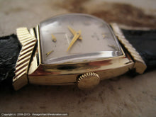 Load image into Gallery viewer, Elgin 'Fremont' Chevron Decorative Case Lug Design, Manual, 26x37mm