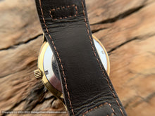 Load image into Gallery viewer, Elgin "Hires Genuine Root Beer" Promotional, Brushed Golden Dial, Date, Automatic, Large 36.5mm