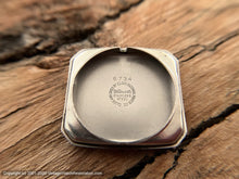Load image into Gallery viewer, Elgin 1952 Cal 683 Tonneau Scalloped Case, Manual, 26x36mm