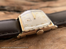 Load image into Gallery viewer, Elgin 1952 Cal 683 Tonneau Scalloped Case, Manual, 26x36mm