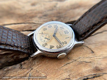 Load image into Gallery viewer, Elgin US WWII-Era Military with Stunning Amber Hued Patina Dial, Manual, 30mm