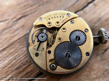 Load image into Gallery viewer, Elgin US WWII-Era Military with Stunning Amber Hued Patina Dial, Manual, 30mm