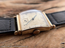 Load image into Gallery viewer, Elgin Early 1940s with Perfect Lightly Spotted Patina Dial and Scripty Black Numbers, Manual, 23x35mm