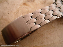 Load image into Gallery viewer, Unusual Gladiador NOS with Date, Automatic, Whopping 38mm