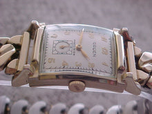 Load image into Gallery viewer, Curved Gruen Precision Curvex, Manual, 23mmx40mm