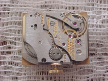 Load image into Gallery viewer, Curved Gruen Precision Curvex, Manual, 23mmx40mm