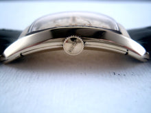 Load image into Gallery viewer, Gruen Curvacious Original Gem, Manual, 22.5x40.5mm