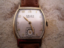 Load image into Gallery viewer, Gruen 'Veri-Thin' Tonneau Case with Horned Lugs, Manual, 28x29.5mm