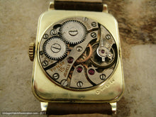 Load image into Gallery viewer, Large Gruen Guild Rounded-Tank, Manual, 26x37mm