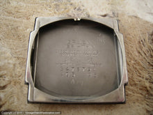 Load image into Gallery viewer, Two-Tone Salmon-White Gruen Veri-Thin Square, Manual, 26x26mm