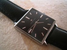 Load image into Gallery viewer, Oversize Square Black Dial Hamilton, Manual, Square 29x29mm