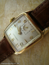 Load image into Gallery viewer, Hamilton "Fulton" Gold Square - A Little Gem, Manual, 26.5x37mm