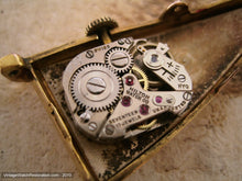 Load image into Gallery viewer, Amazing Ladies Triangular Gold Filled Hilton with Original Bracelet, Manual, Triagular