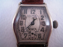 Load image into Gallery viewer, Superb Illinois Tonneau Model H Original, Manual, 31x37mm