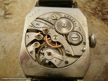 Load image into Gallery viewer, Stunning Large Illinois 'Rectangular' with Cut Corner, Manual, 27x38mm