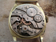 Load image into Gallery viewer, Square Cushion Illinois with Original Dial in Decorative Case, Manual, 27x35mm