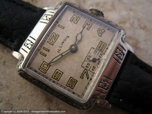 Load image into Gallery viewer, Gorgeous Art Deco Illinois 'New Yorker' with Original Parchment Dial, Manual, 27.5x34mm