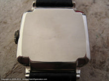 Load image into Gallery viewer, Gorgeous Art Deco Illinois 'New Yorker' with Original Parchment Dial, Manual, 27.5x34mm