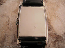 Load image into Gallery viewer, Illinois Kenilworth in Rare Original Drop Shadow Style Dial, Manual, 26x38.5mm