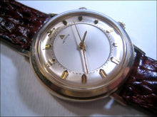 Load image into Gallery viewer, Rare Le Coultre Memovox Alarm, Manual, 35mm