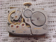 Load image into Gallery viewer, Longines Art Deco Curvex, Manual, 23mmx39mm