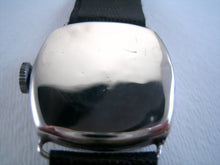 Load image into Gallery viewer, Longines 1925 Sterling Silver Cushion, Manual, 32mm