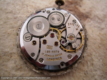 Load image into Gallery viewer, Original Longines Pearl-White Dial in Classic Design, Manual, 34mm