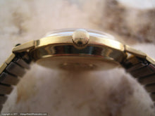 Load image into Gallery viewer, Longines Admiral with Raised Faceted Numbers, Automatic, 34mm