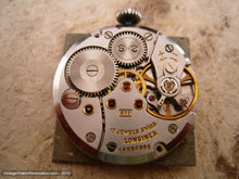 Load image into Gallery viewer, Large Square Longines Silver with Date at 4:30, Manual, 29x29mm