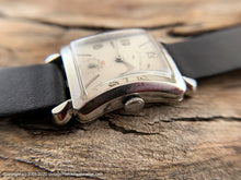 Load image into Gallery viewer, Lord Elgin Hourglass Case, Lightly Aged Dial, CAl 670 with 4 Adjustments, Manual, 25.5x37mm