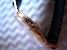 Load image into Gallery viewer, Marvin 18K, Collectible, Manual, Large 34mm