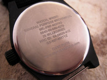 Load image into Gallery viewer, Current issue Marathon U.S. Government Military, Manual, 34x40mm