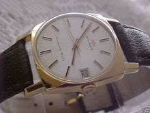 Load image into Gallery viewer, Movado Kingmatic Surf 18K Gold, Automatic, Smaller 30mm