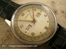 Load image into Gallery viewer, Complicated Calendar Movado with Original Dial, Manual, 32.5mm