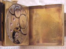 Load image into Gallery viewer, Omega Squared Solid 18k, Manual, 29mmx33mm